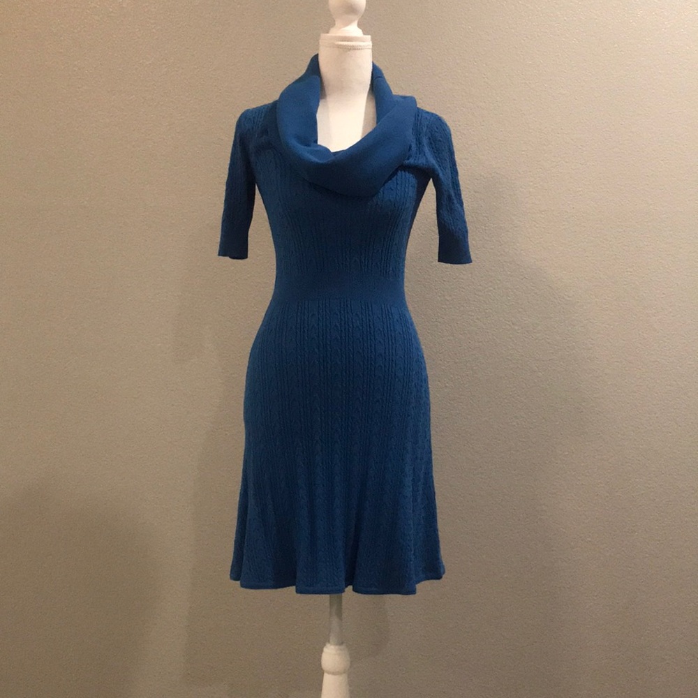 Fit and flare sweater dress